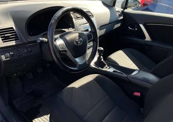Toyota Avensis cena 41900 przebieg: 174570, rok produkcji 2014 z Lublin małe 22